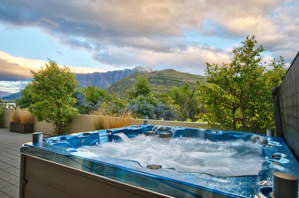 Huge Lakefront Delight - Queenstown Holiday Home Luaran gambar