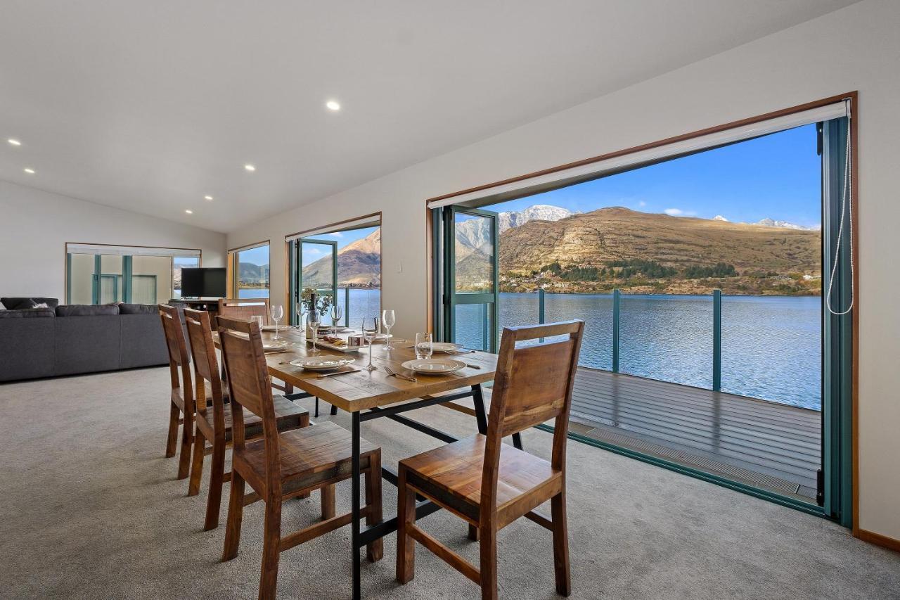 Huge Lakefront Delight - Queenstown Holiday Home Luaran gambar