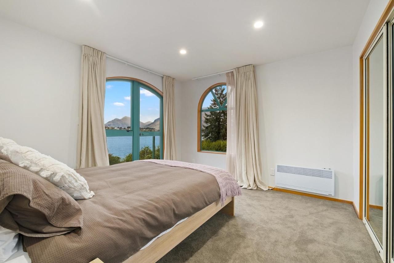Huge Lakefront Delight - Queenstown Holiday Home Luaran gambar